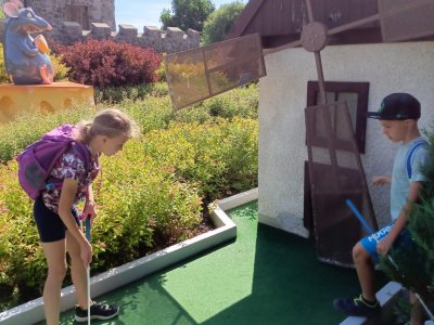 Crazy golf