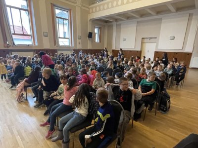 Divadelní představení „Veselé písničky“ 25.9.2025