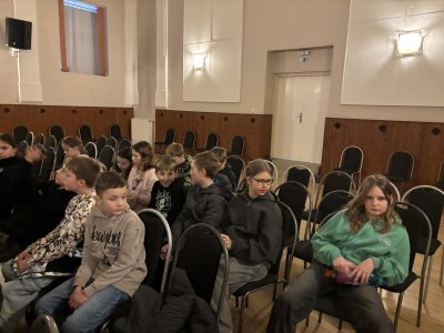 VÁNOČNÍ PROMÍTÁNÍ VE SPOLEČENSKÉM DOMĚ ZDICE