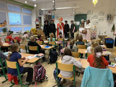 Mikuláš, čert a anděl