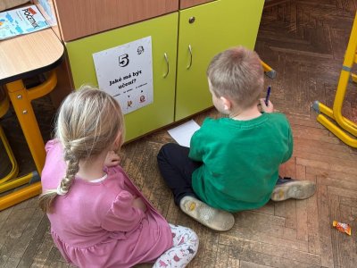 Trénujeme zapojení se při práci ve dvojici.