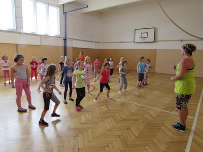 Zumba ve školní družině (4.5.2015)
