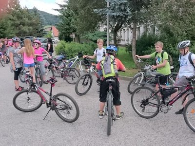Cyklovýlet Beroun - 6.A a 6.B (16. až 17.6.2016)