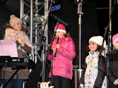 Vánoční trhy - 3. album - vystoupení školního sboru (27. 11. 2016)