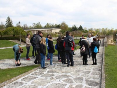 Exkurze  Lidice - 9.AB (20.4. 2017)